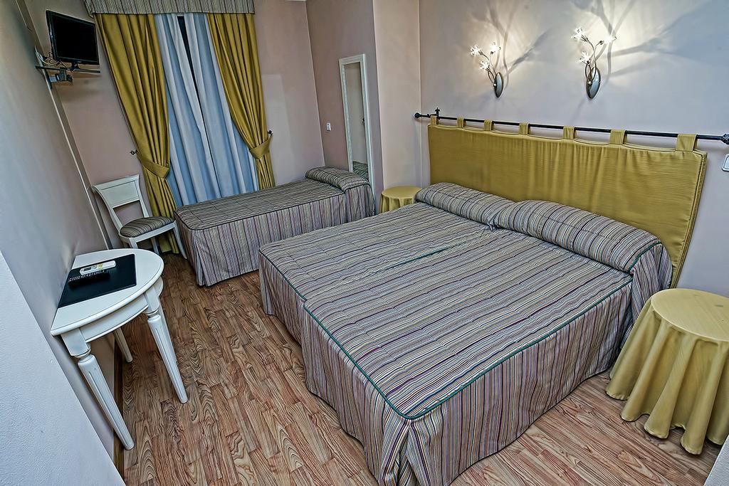 Hostal Stop Cantalejo Bilik gambar
